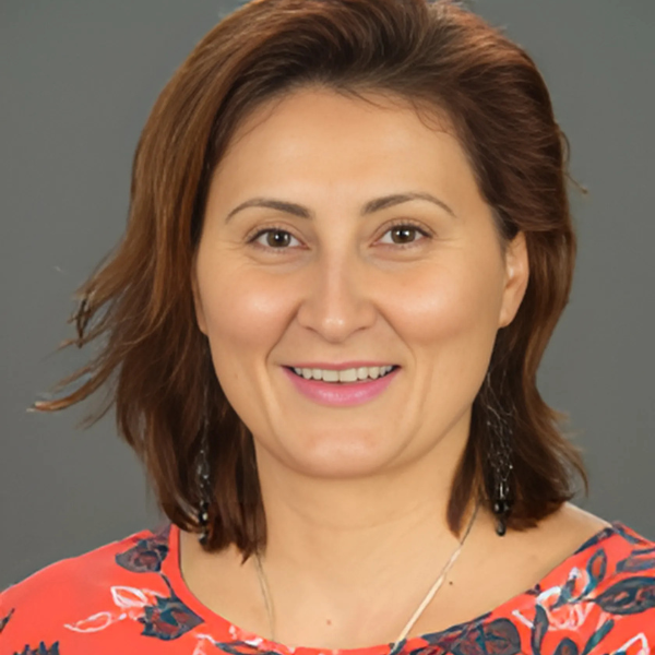 Dr. Alex Vujnovic DC